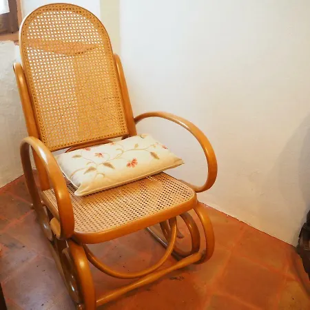 House In Near The Beach For 10 People *