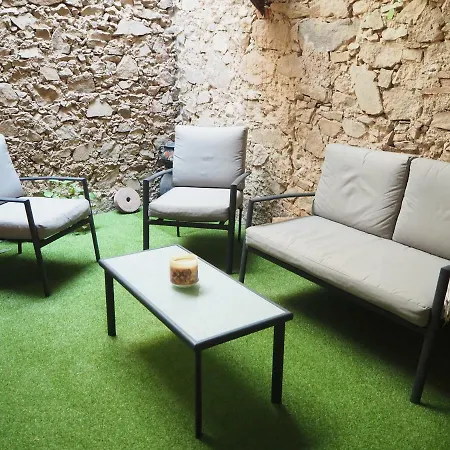 House In Near The Beach For 10 People * Palamos