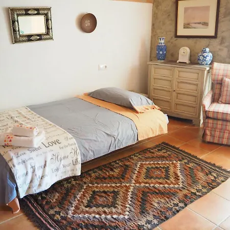 House In Near The Beach For 10 People Holiday home Palamos